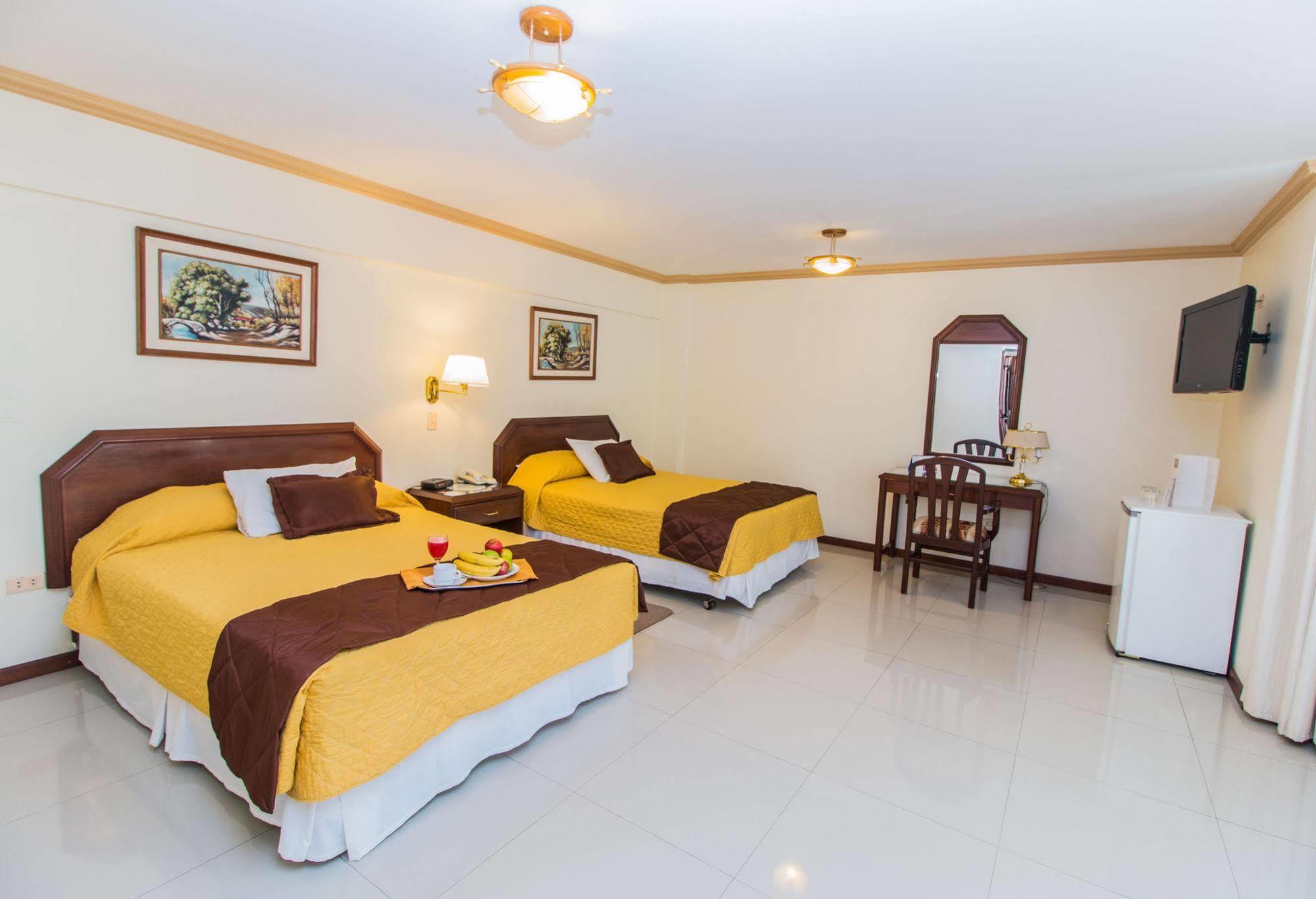 House Inn Apart Hotel Санта-Крус-де-ла-Сьерра Экстерьер фото
