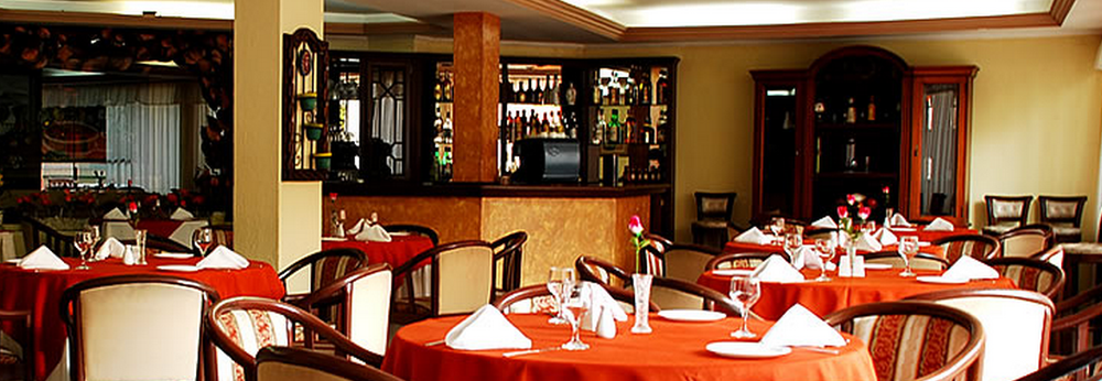 House Inn Apart Hotel Санта-Крус-де-ла-Сьерра Экстерьер фото